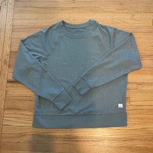 Vuori long sleeved green top